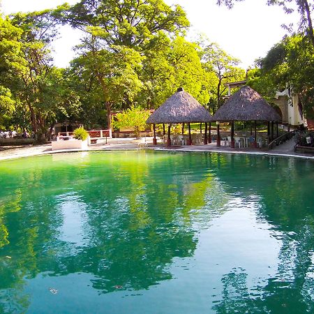 Hotel Spa Taninul Los Puentes エクステリア 写真