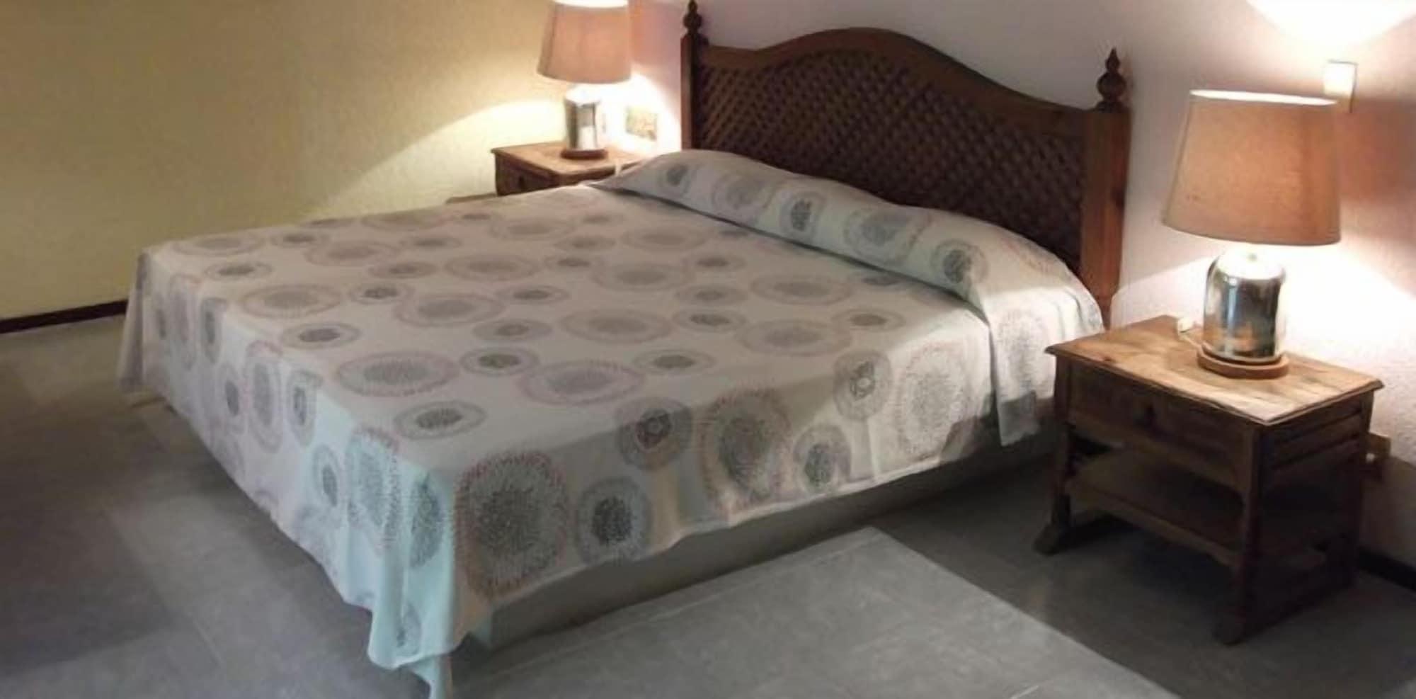 Hotel Spa Taninul Los Puentes エクステリア 写真