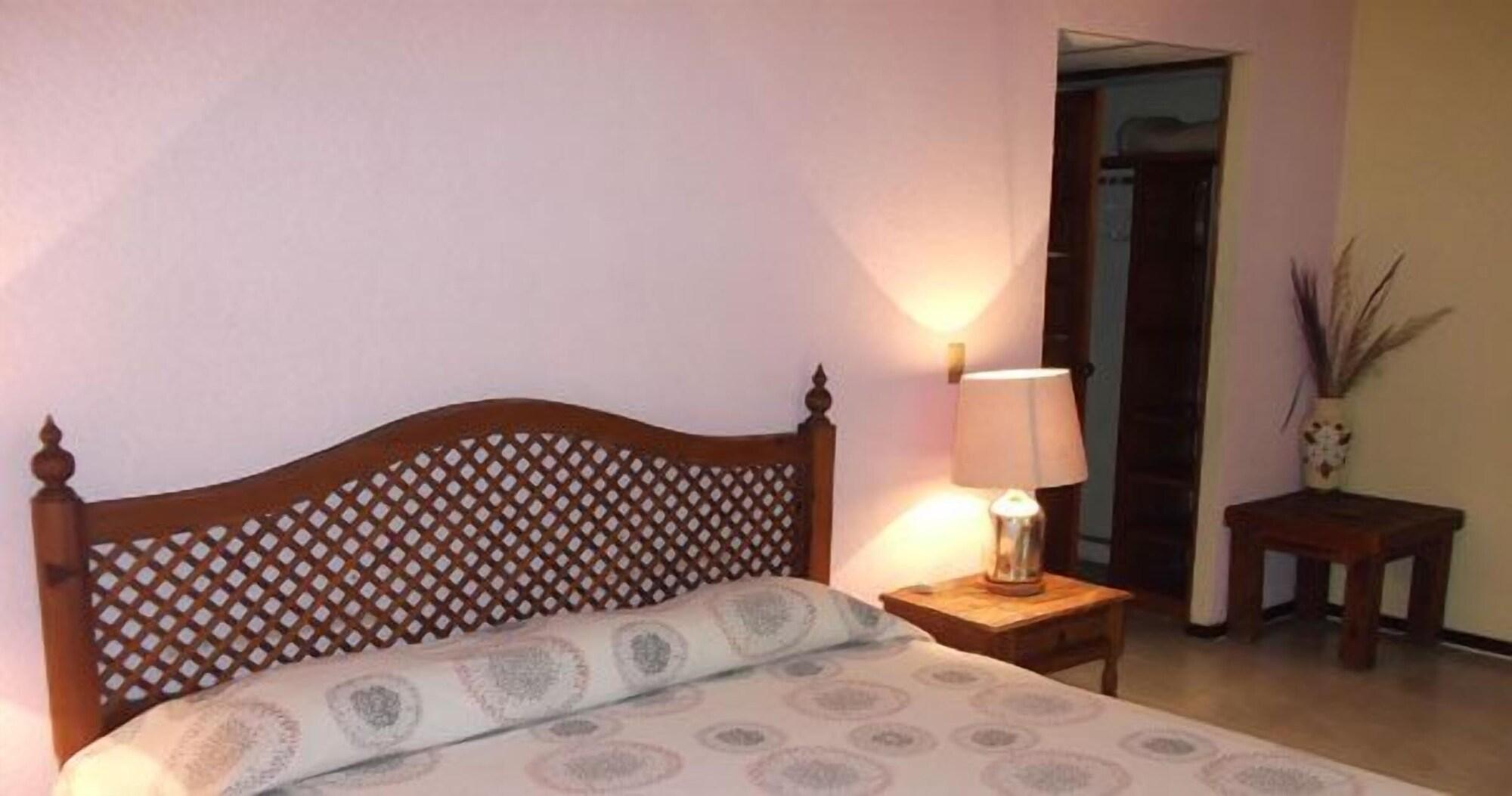 Hotel Spa Taninul Los Puentes エクステリア 写真